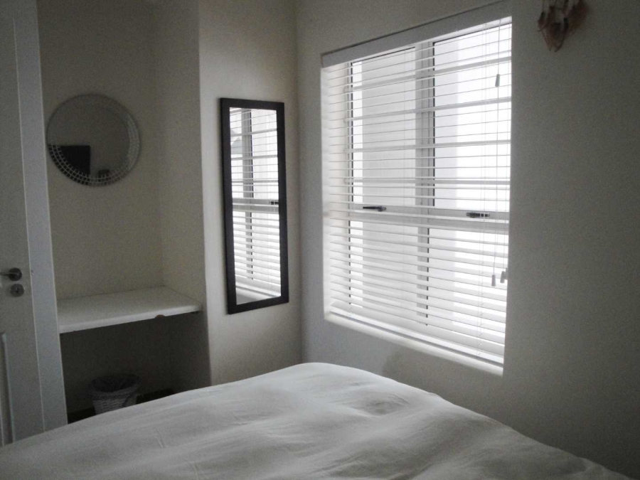 2 Bedroom Property for Sale in Summerstrand Eastern Cape